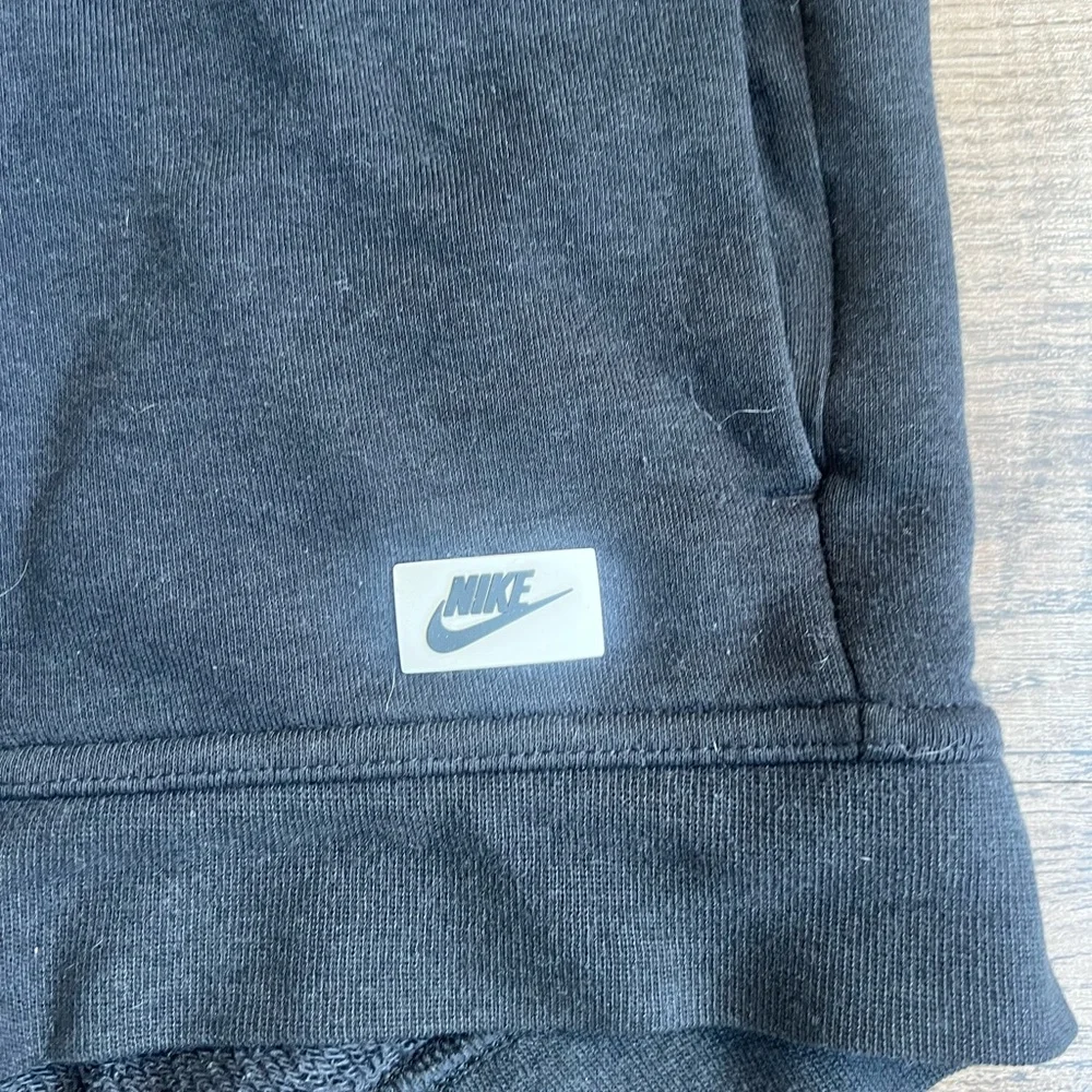 Nike Black Full-Zip Hoodie
